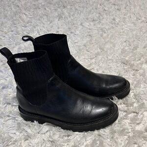 Blondo Black Leather Chelsea Boots